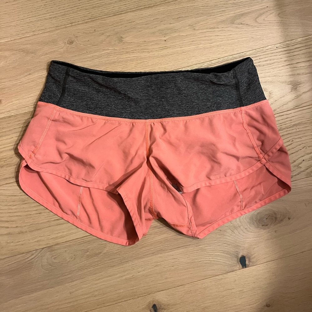 lululemon size 6 coral speed up shorts